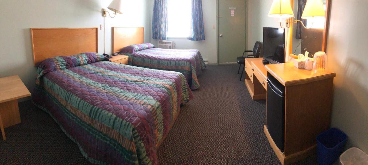 Chimo Motel Cochrane Exterior foto